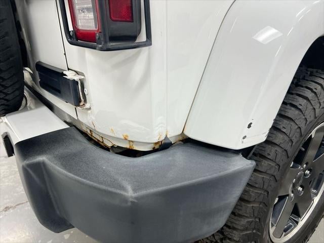 2012 Jeep Wrangler Unlimited Sahara Altitude