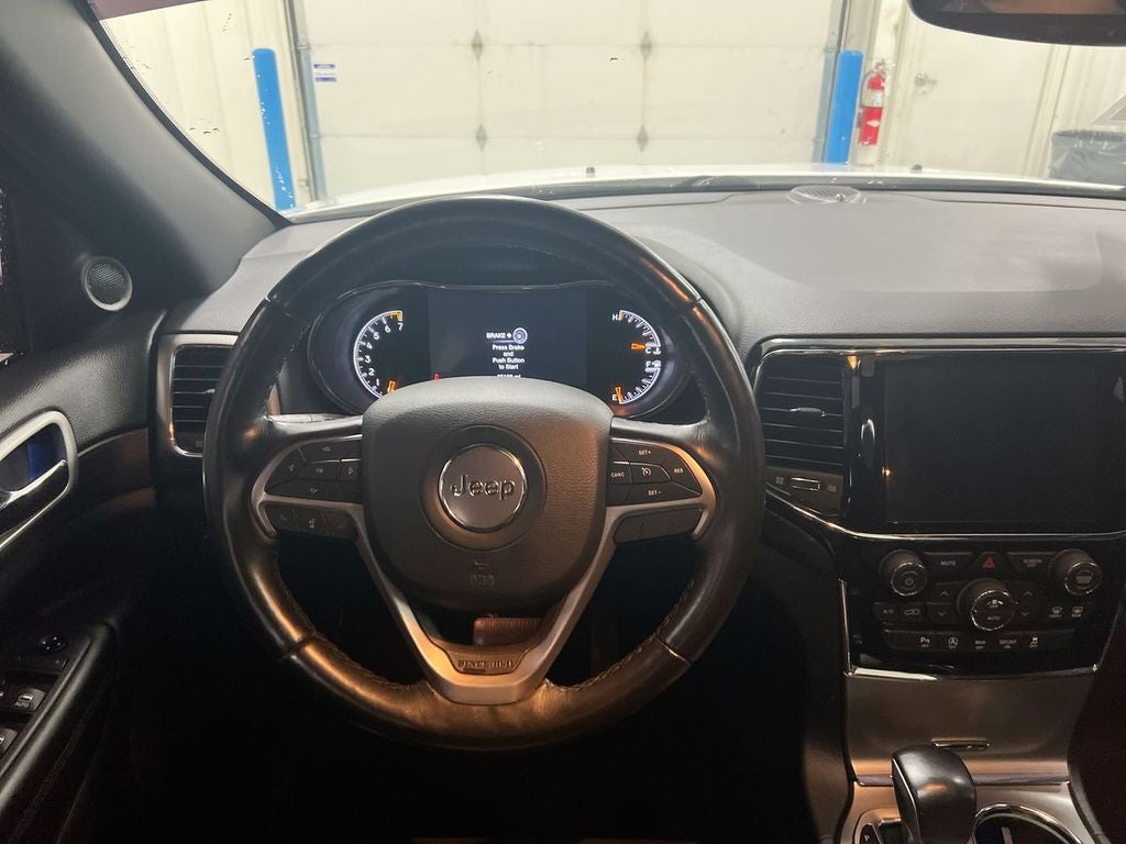 2020 Jeep Grand Cherokee Laredo