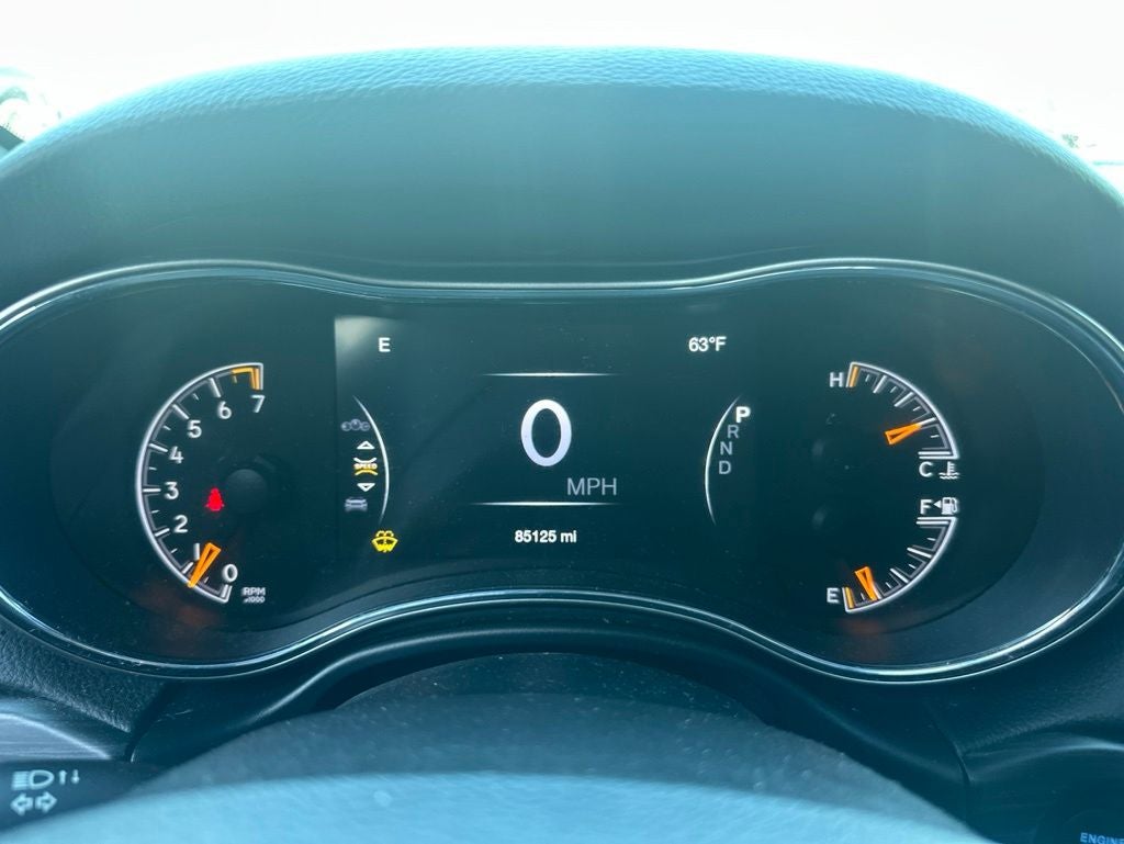2020 Jeep Grand Cherokee Laredo
