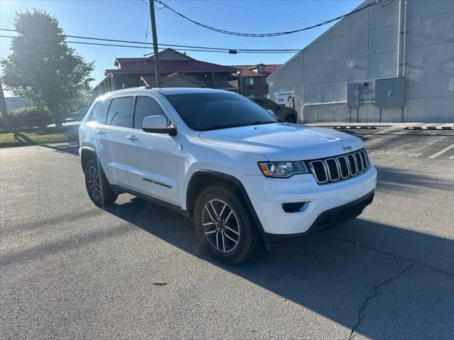 2020 Jeep Grand Cherokee Laredo