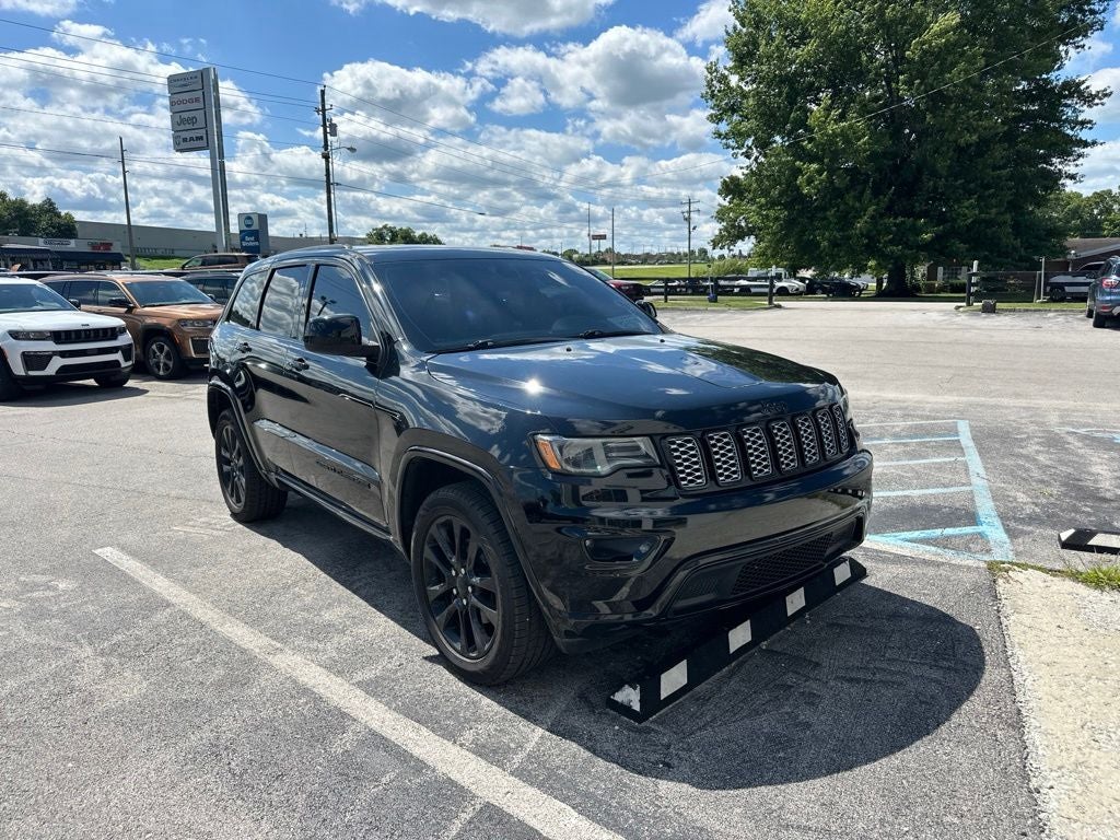 2020 Jeep Grand Cherokee Altitude