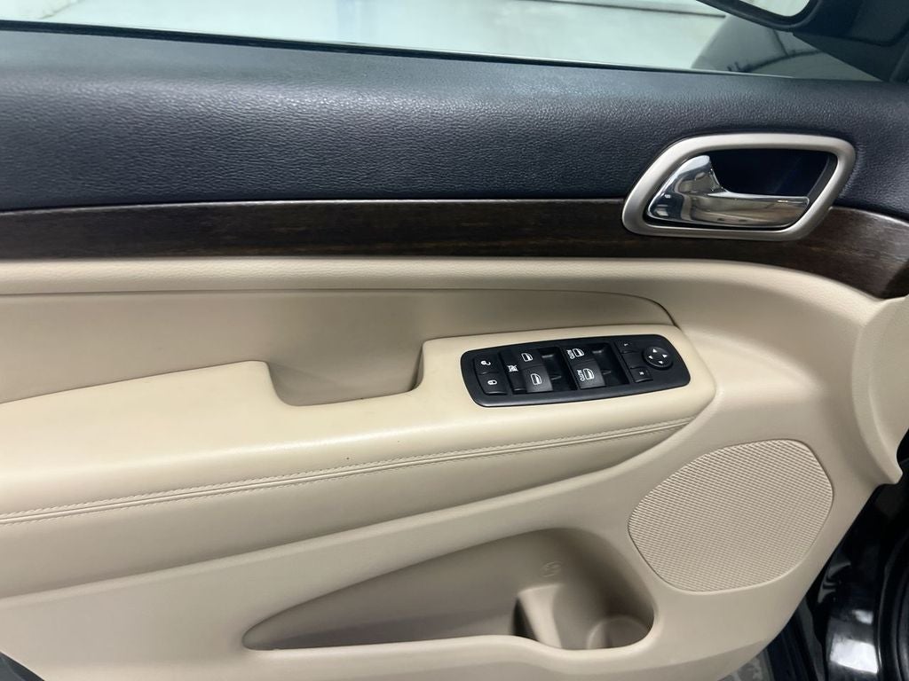 2016 Jeep Grand Cherokee Laredo