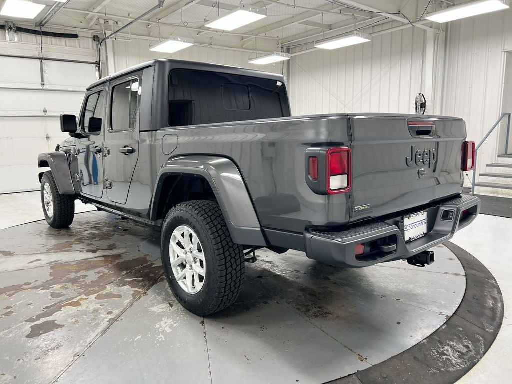 2023 Jeep Gladiator Sport S
