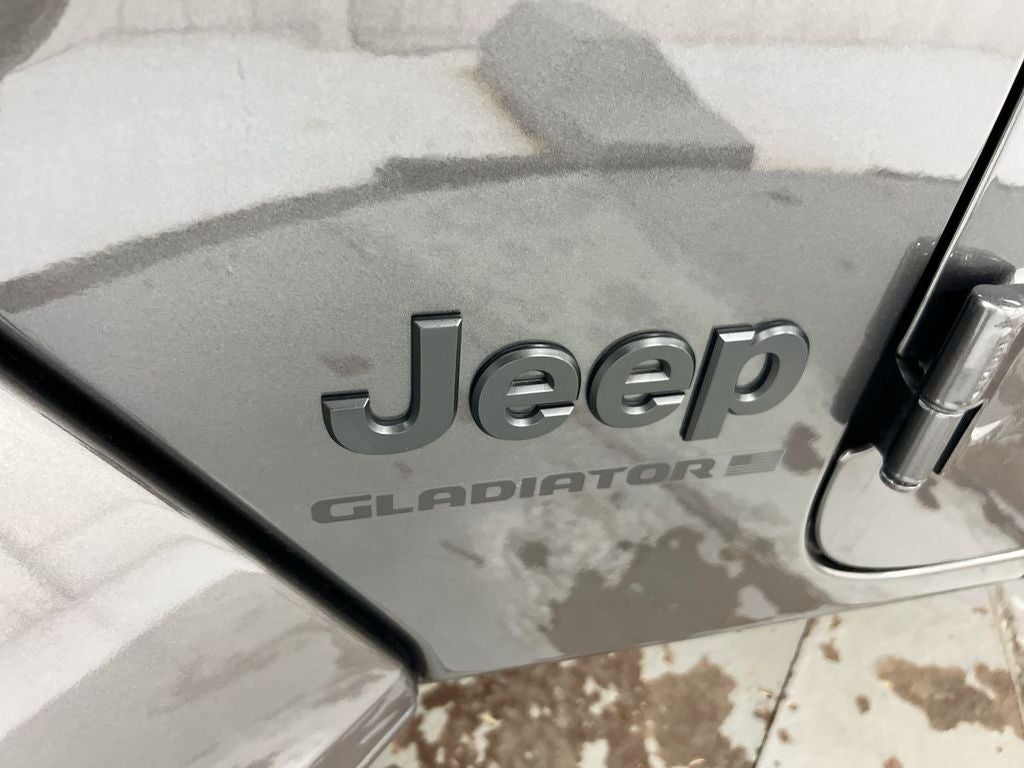 2023 Jeep Gladiator Sport S