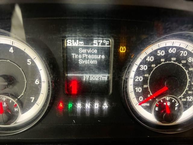 2016 RAM 1500 SLT