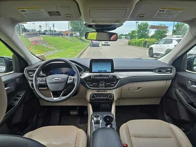 2022 Ford Escape Titanium