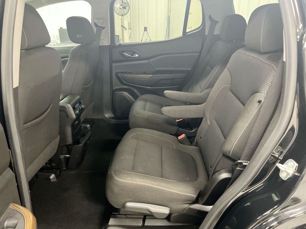2020 GMC Acadia SLE