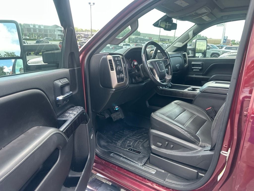 2016 GMC Sierra 2500HD Denali