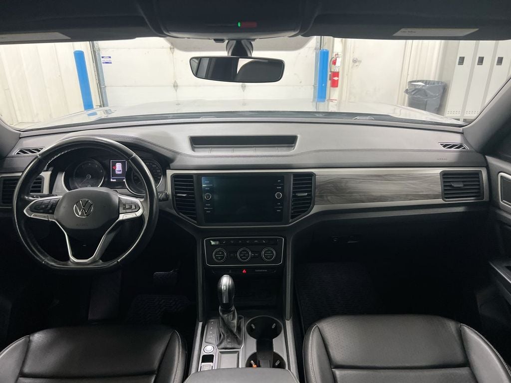 2020 Volkswagen Atlas Cross Sport 2.0T SE w/Technology