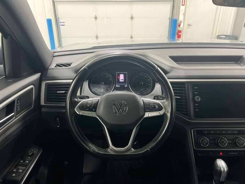 2020 Volkswagen Atlas Cross Sport 2.0T SE w/Technology