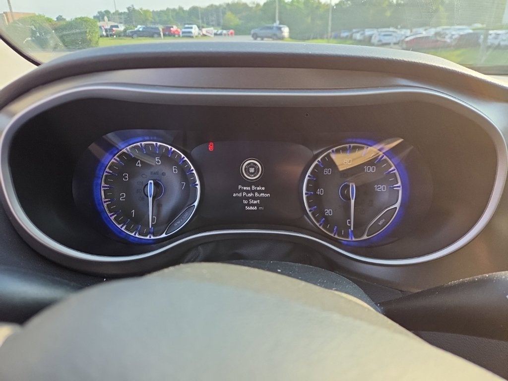 2024 Chrysler Pacifica Touring L