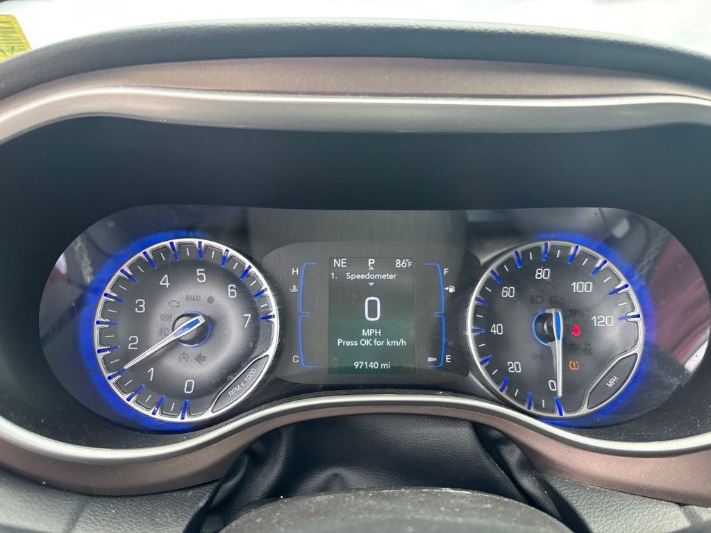 2023 Chrysler Voyager LX