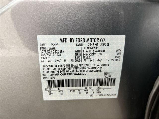 2023 Ford Edge Titanium