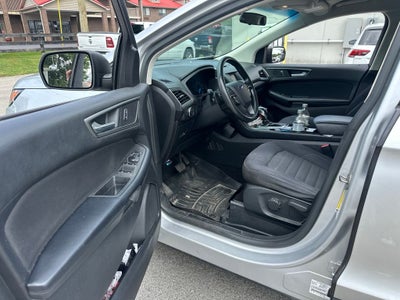 2015 Ford Edge SE