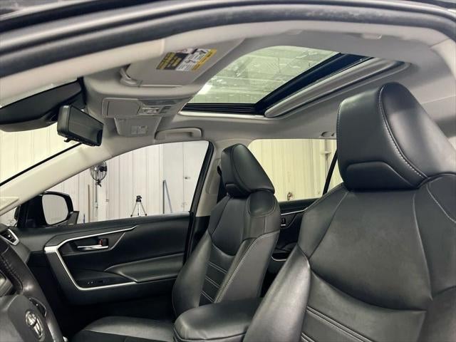 2019 Toyota RAV4 XLE Premium