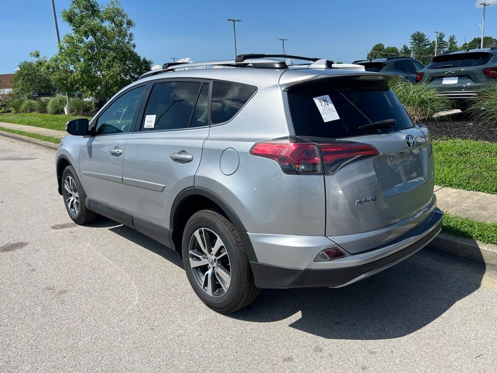 2017 Toyota RAV4 XLE