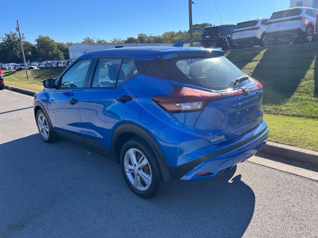 2023 Nissan Kicks S