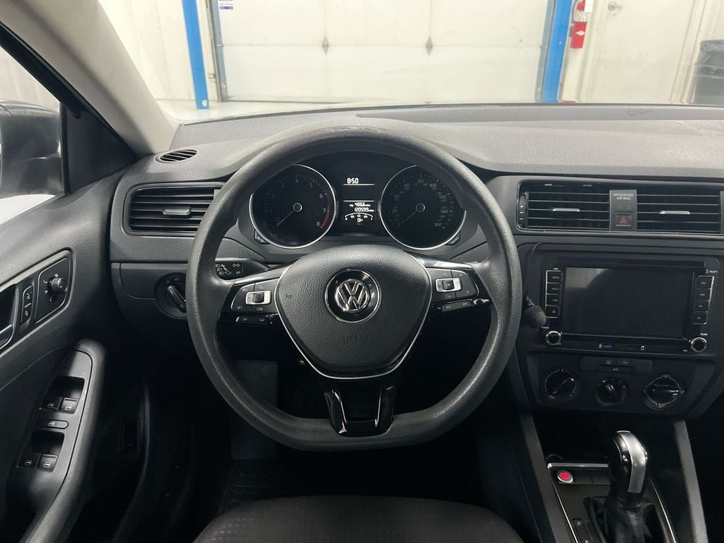 2015 Volkswagen Jetta 2.0L S