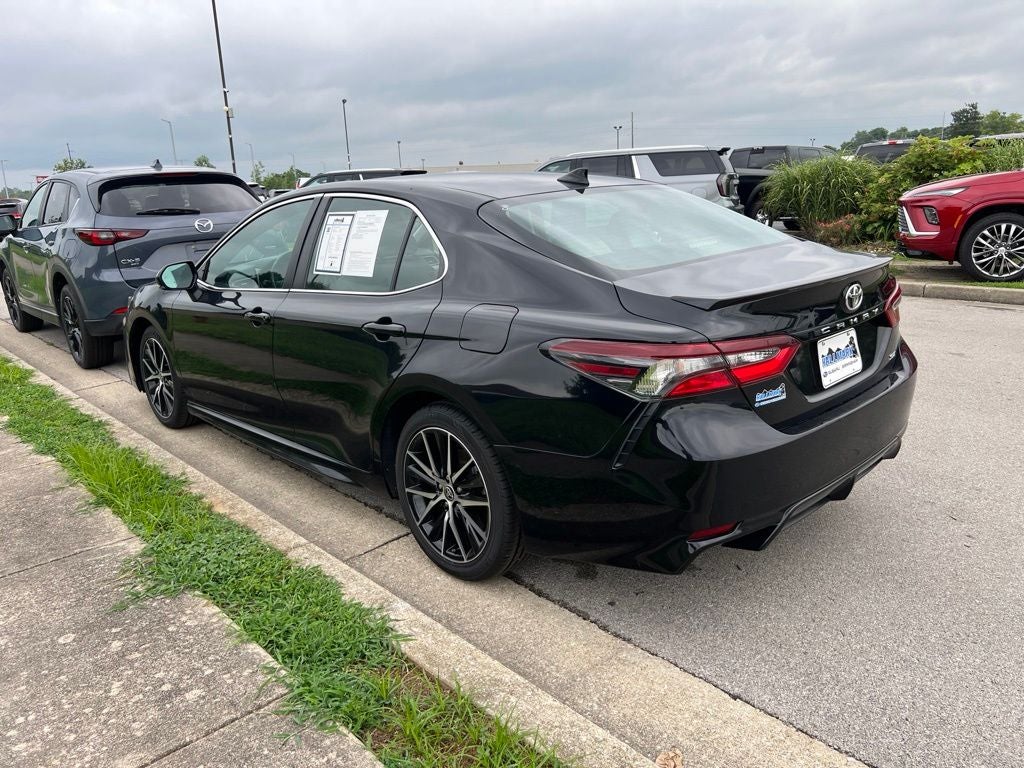 2024 Toyota Camry SE