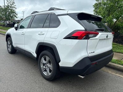 2022 Toyota RAV4 Hybrid XLE