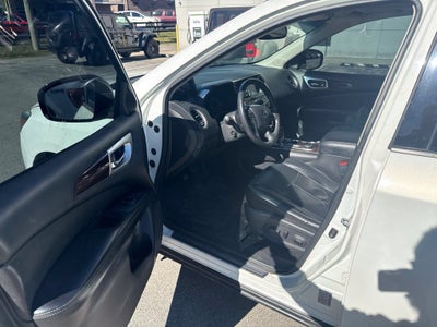 2014 Nissan Pathfinder Platinum