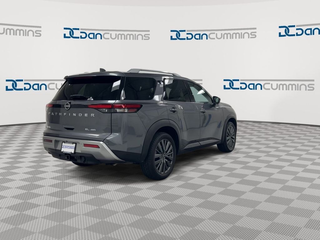 2024 Nissan Pathfinder SL