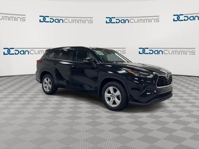 2022 Toyota Highlander L