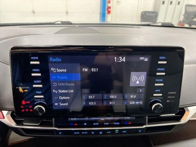 2023 Toyota Sienna XLE