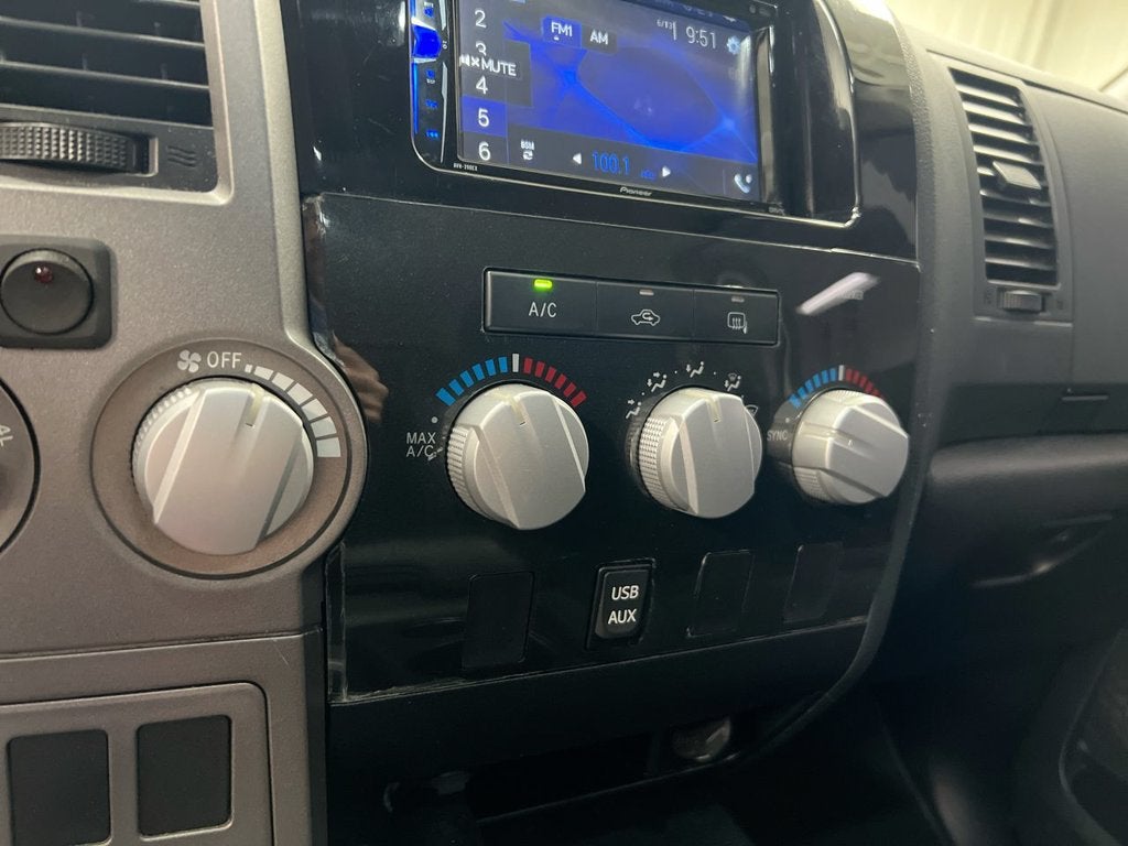 2011 Toyota Tundra Grade