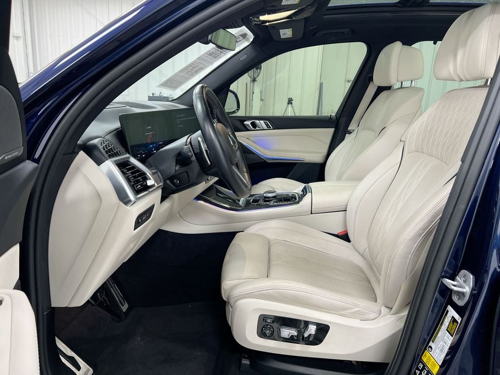2024 BMW X5 M60i