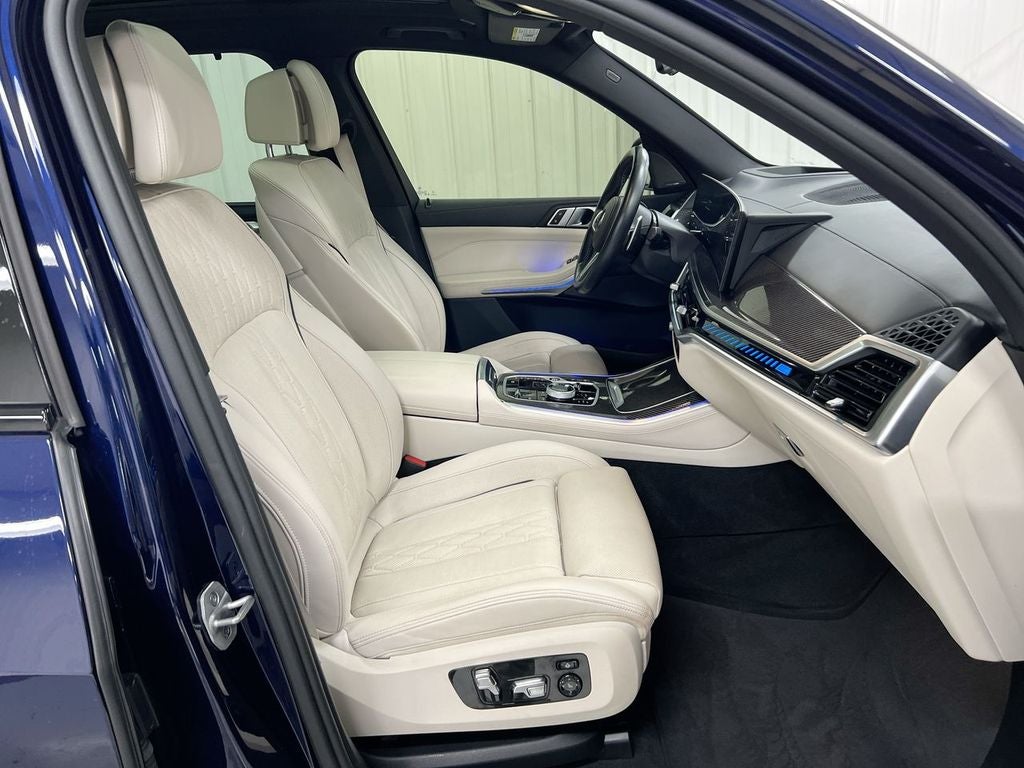 2024 BMW X5 M60i