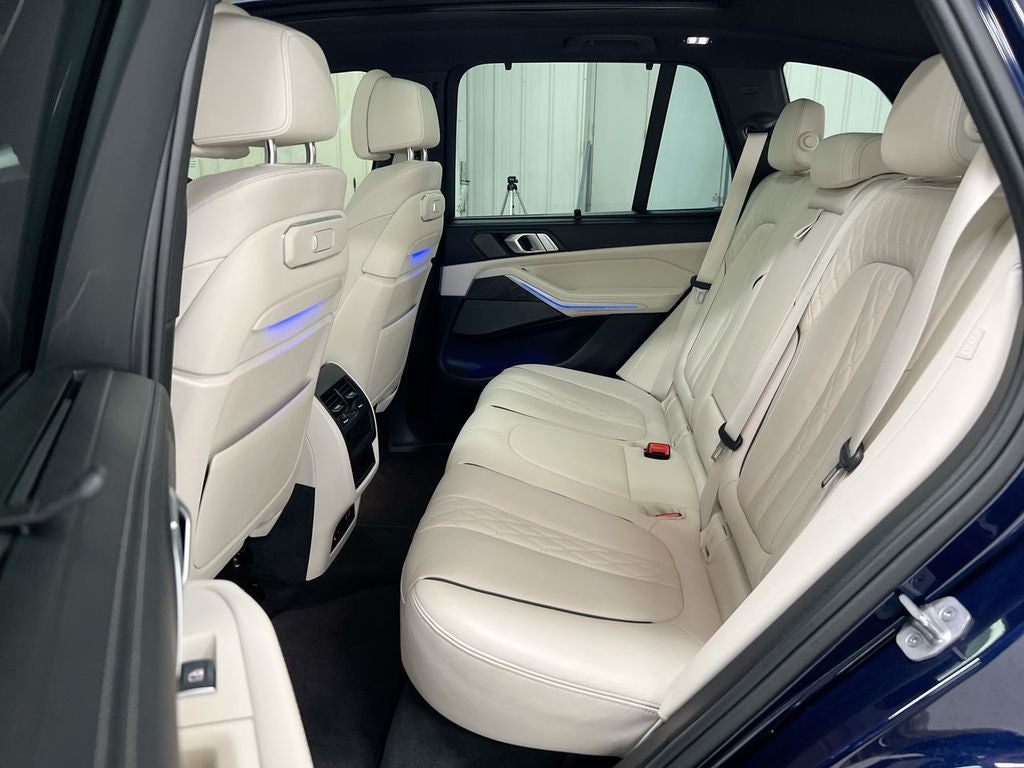 2024 BMW X5 M60i