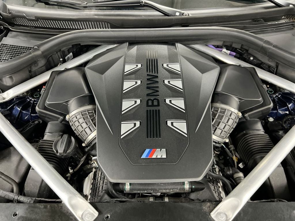 2024 BMW X5 M60i