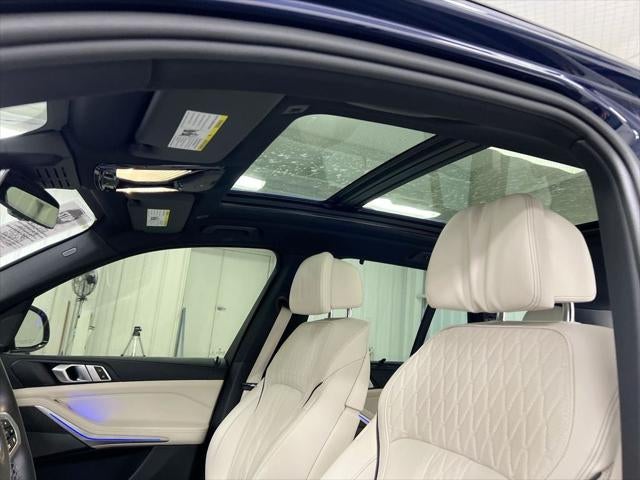 2024 BMW X5 M60i