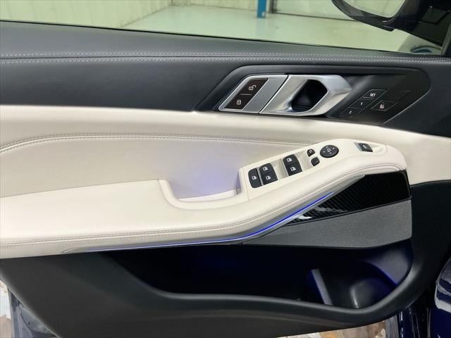 2024 BMW X5 M60i