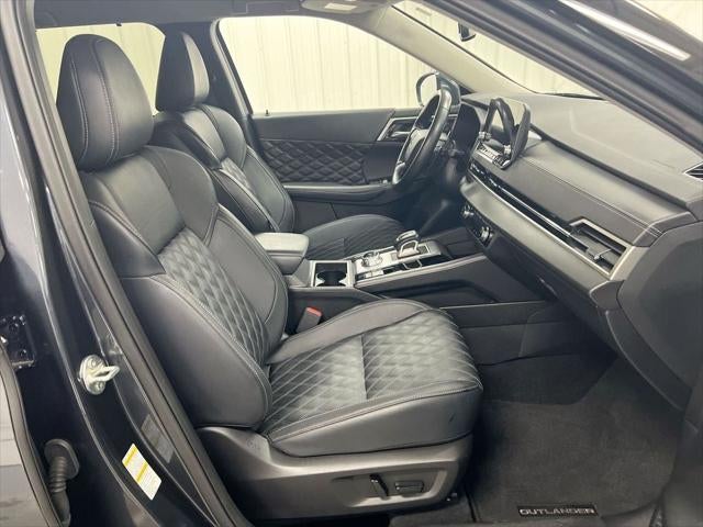 2024 Mitsubishi Outlander SEL