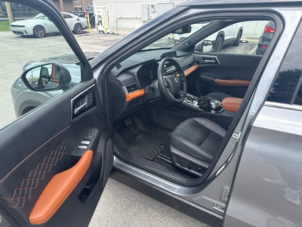 2024 Mitsubishi Outlander SEL