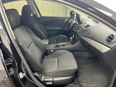 2013 Mazda Mazda3 i Sport