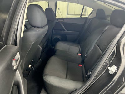 2013 Mazda Mazda3 i Sport