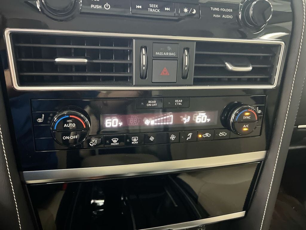 2024 INFINITI QX80 Premium Select