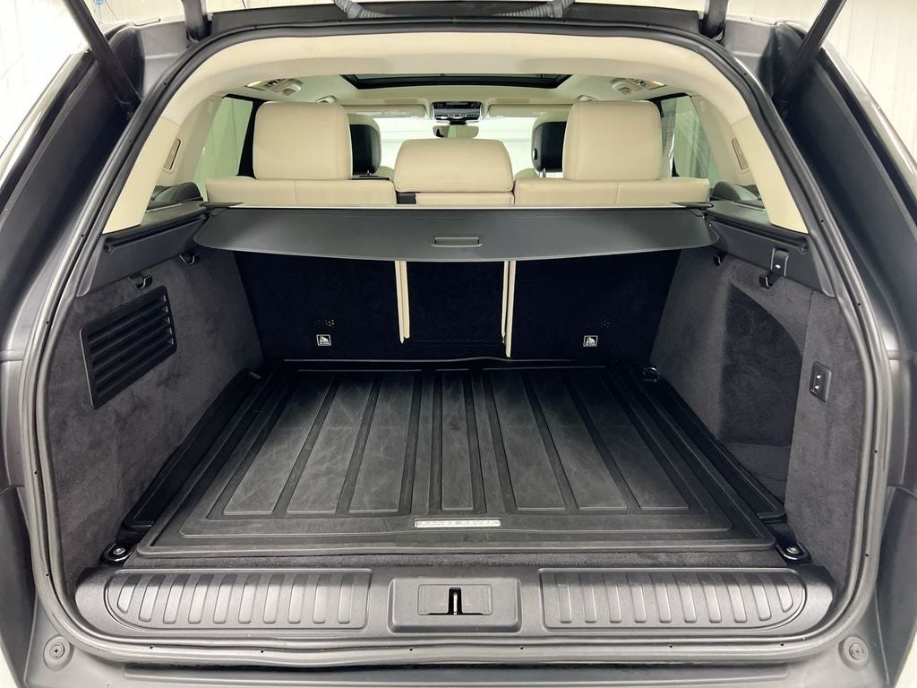 2021 Land Rover Range Rover Sport HSE Silver Edition