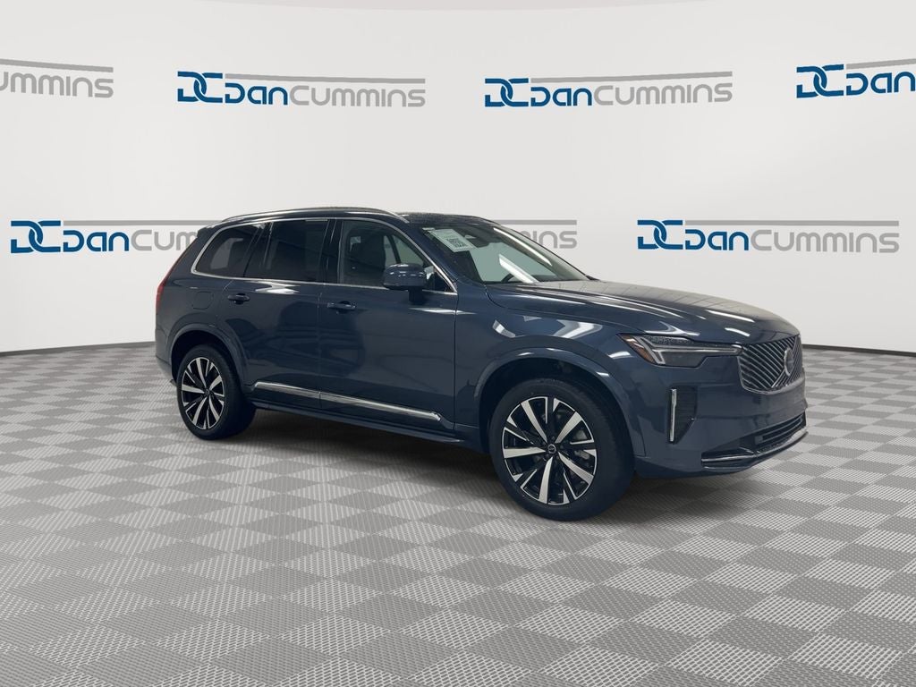 2025 Volvo XC90 B5 Core