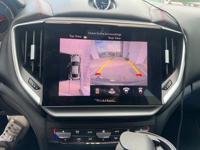 2022 Maserati Ghibli Modena Q4