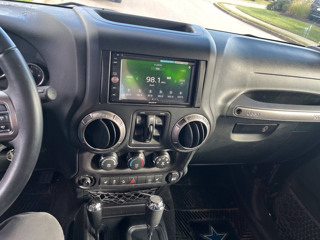 2018 Jeep Wrangler JK Unlimited Altitude