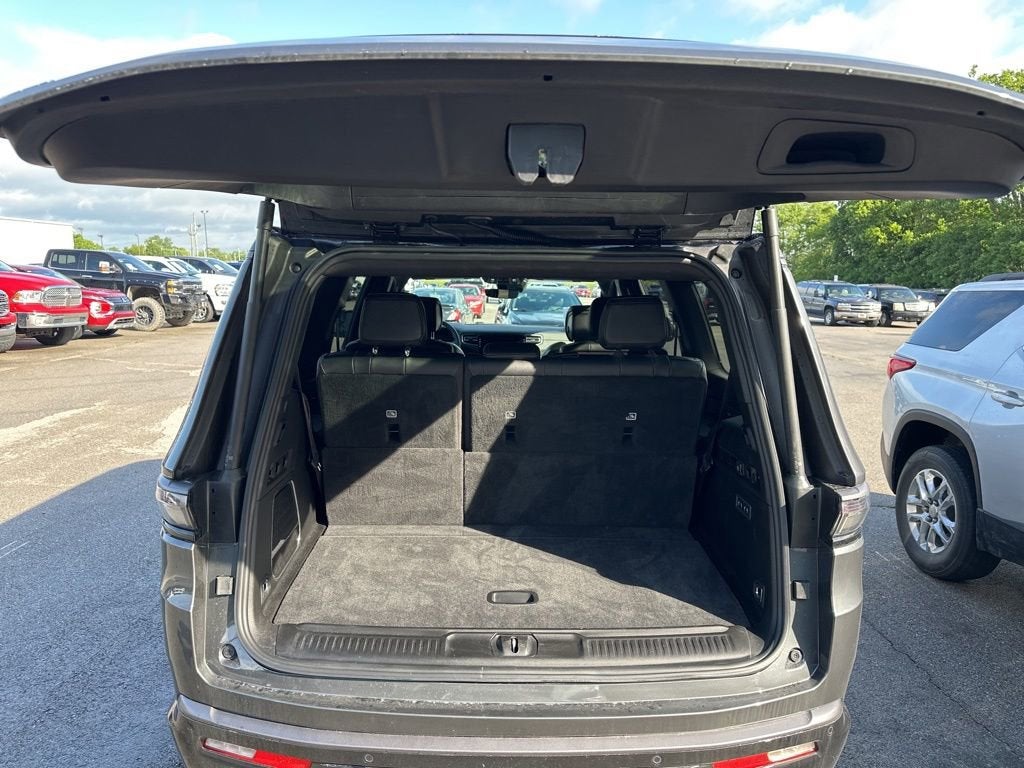 2026 Jeep Grand Wagoneer Limited Altitude