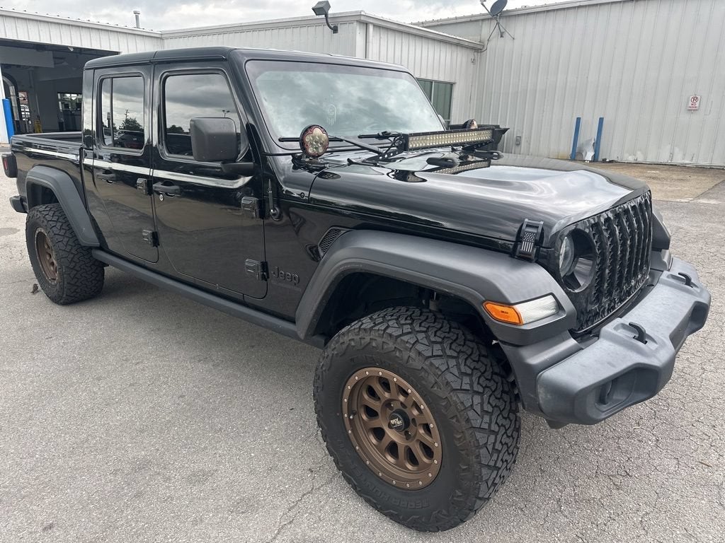 2021 Jeep Gladiator Sport