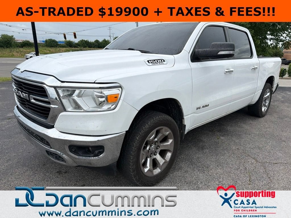 2020 RAM 1500 Big Horn/Lone Star 4x4 Crew Cab 5'7's photo