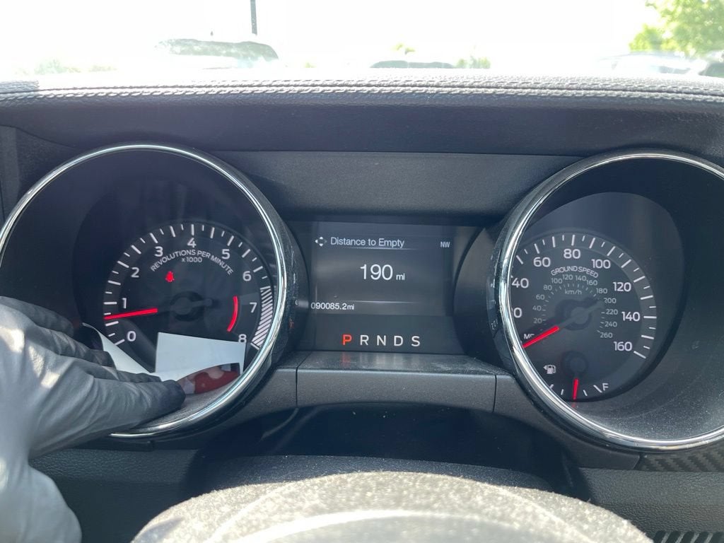 2017 Ford Mustang V6