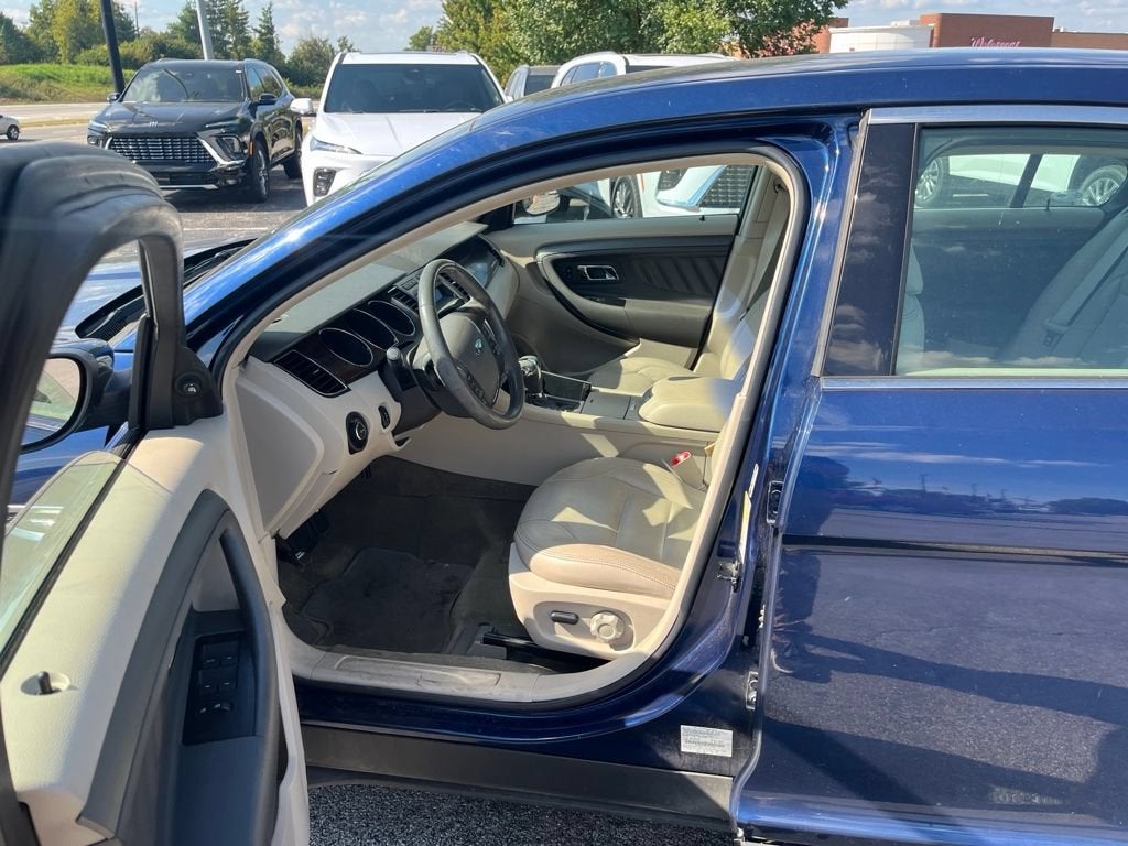 2012 Ford Taurus SEL
