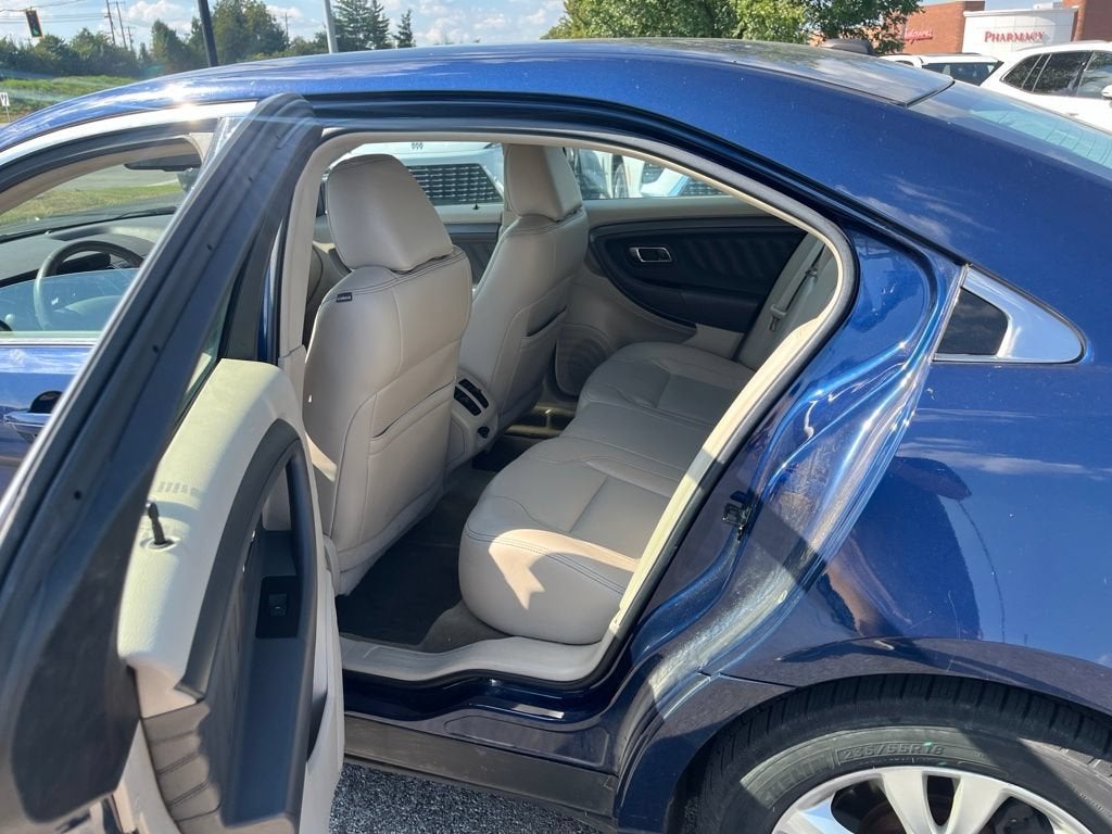 2012 Ford Taurus SEL